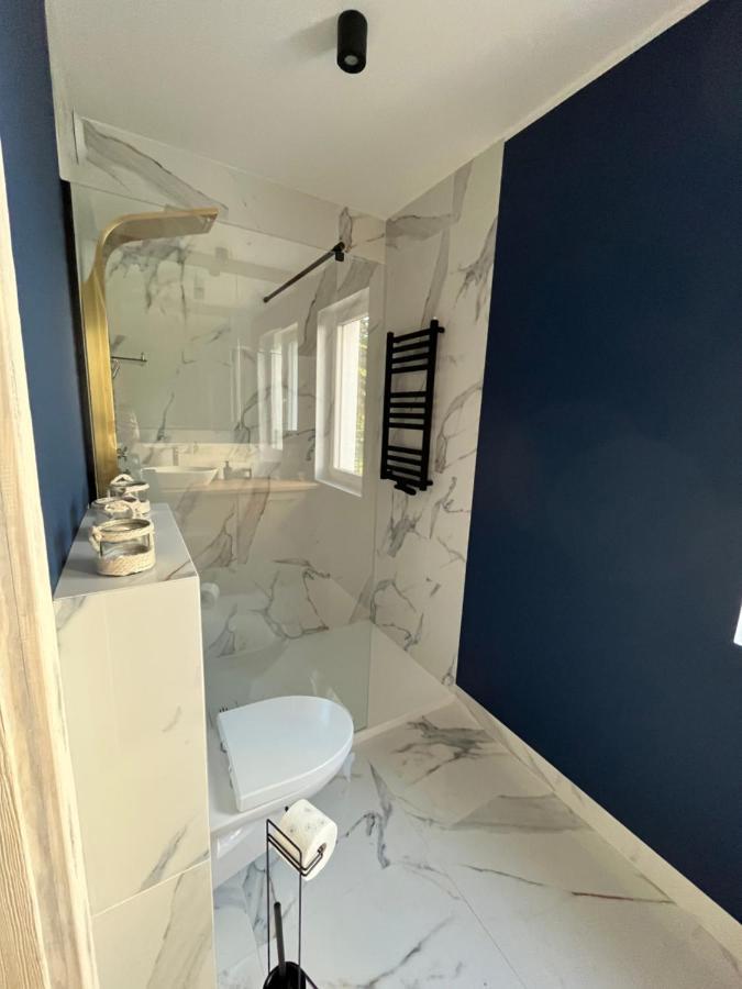 Apartament Pod Swierkiem Jastrzębia Góra Exteriér fotografie